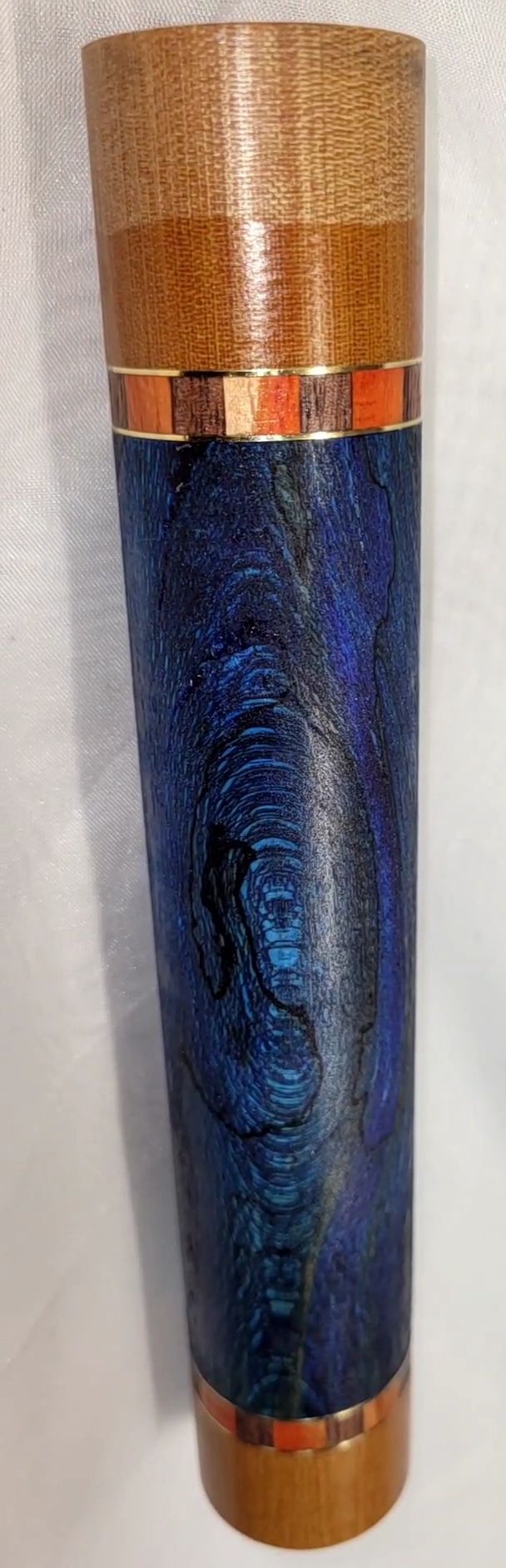 Stick LE142: Denim 80s Girls: Carrie Whispers Tongue - Image 3